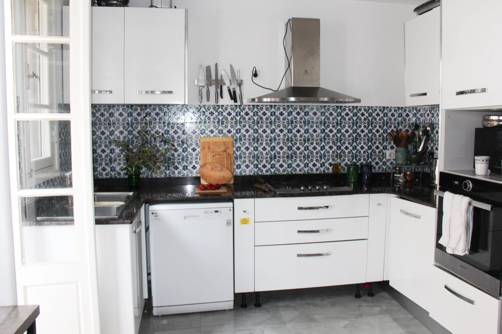 مطابخ جزائرية عصرية بالصور